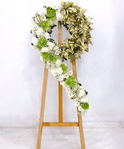 Lẵng Hoa Chia Buồn Trong Nỗi Hối Tiếc