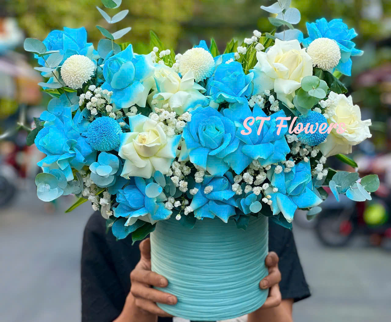 Hộp Hoa Hồng Xanh Dương Mừng Sinh Nhật - Hội Nghị