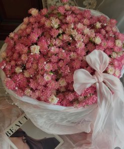 Bó hoa tươi tone hồng pastel sang trọng và thanh lịch được thiết kế bởi STflowers tại Quận 7