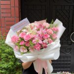 Bó hoa tươi tone hồng pastel đẹp mắt tại STflowers Quận 7